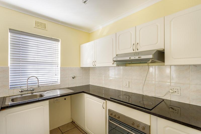 To Let 3 Bedroom Property for Rent in Pinelands Western Cape